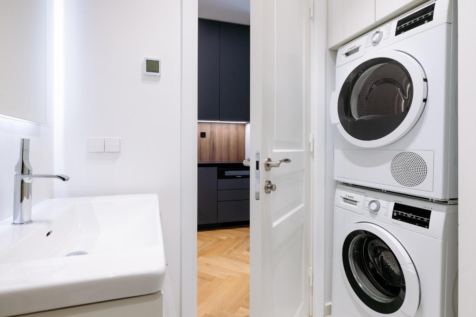 Hestia Apartments Barons Таллин Экстерьер фото