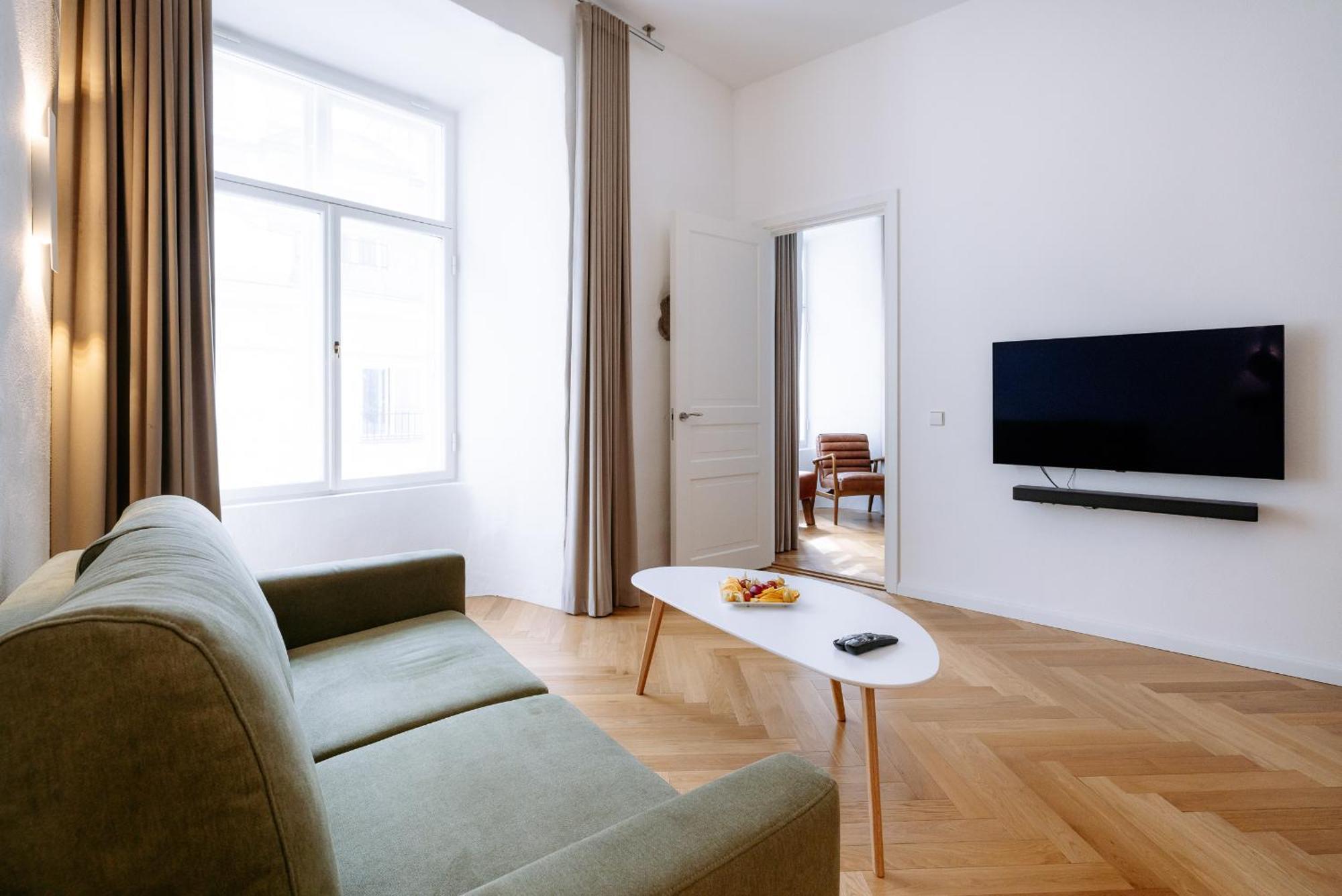 Hestia Apartments Barons Таллин Экстерьер фото